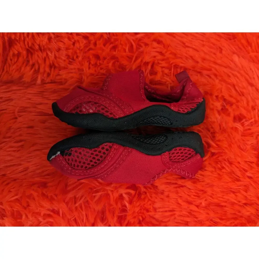 Sintetico Kids Red Velcro Swimming Pool River Water Shoes Socks Small 5/6